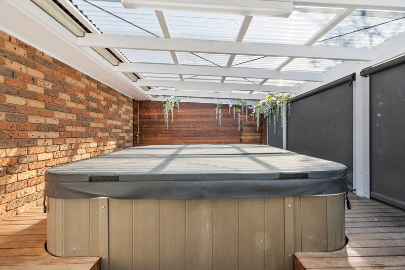 Photo - 2 Emperor Court, Berkeley NSW 2506 - Image 4