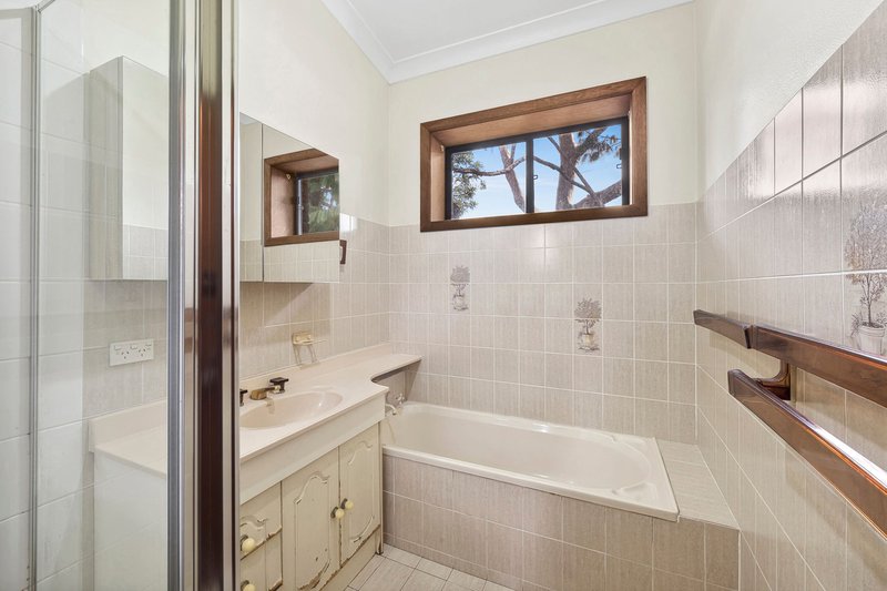 Photo - 2 Emperor Place, Forestville NSW 2087 - Image 2