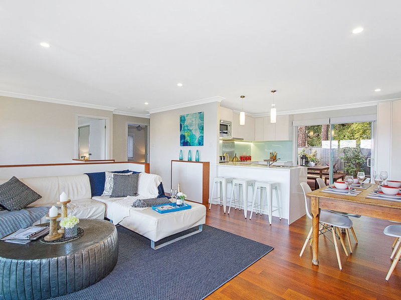 2 Empire Bay Drive, Daleys Point NSW 2257
