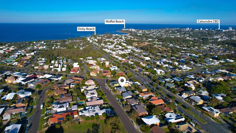 Photo - 2 Enfield Crescent, Battery Hill QLD 4551 - Image 3