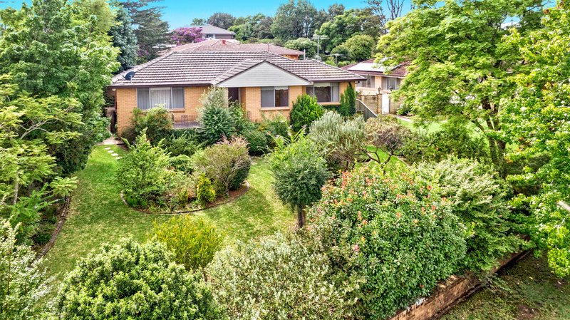 2 English Avenue, Castle Hill NSW 2154