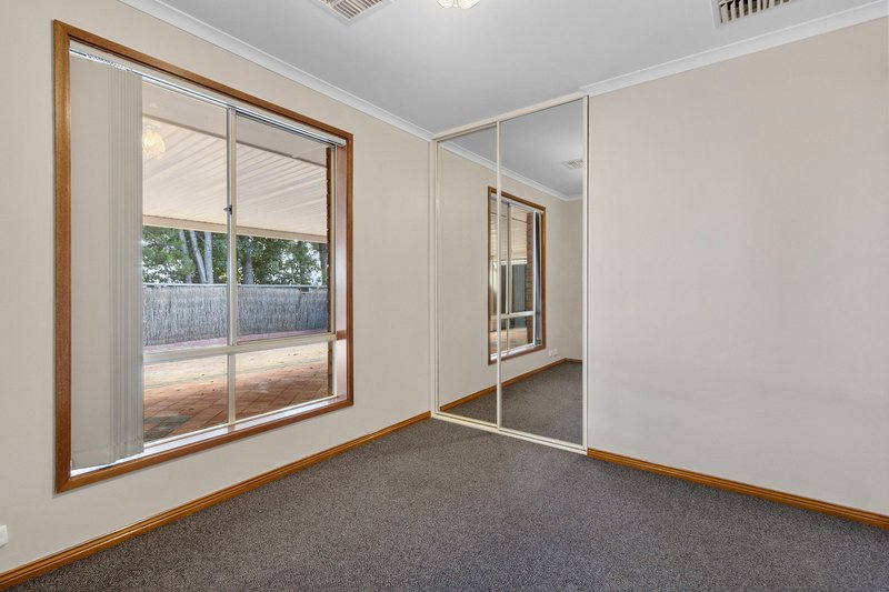Photo - 2 Enmore Drive, Craigmore SA 5114 - Image 7