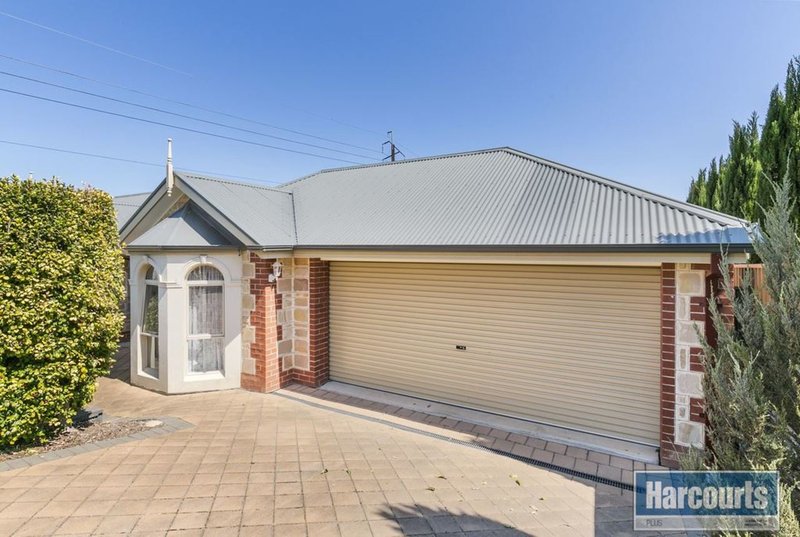 2 Erebus Glen, Hallett Cove SA 5158