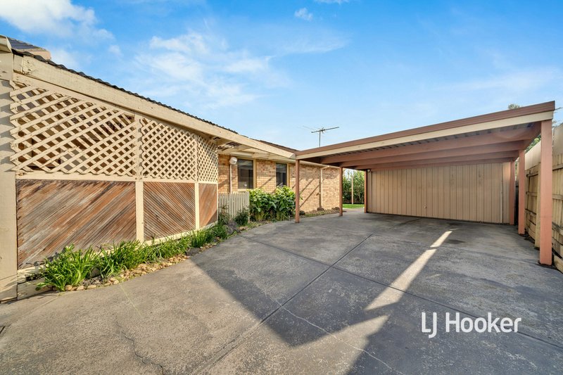 Photo - 2 Eskdale Court, Narre Warren VIC 3805 - Image 25