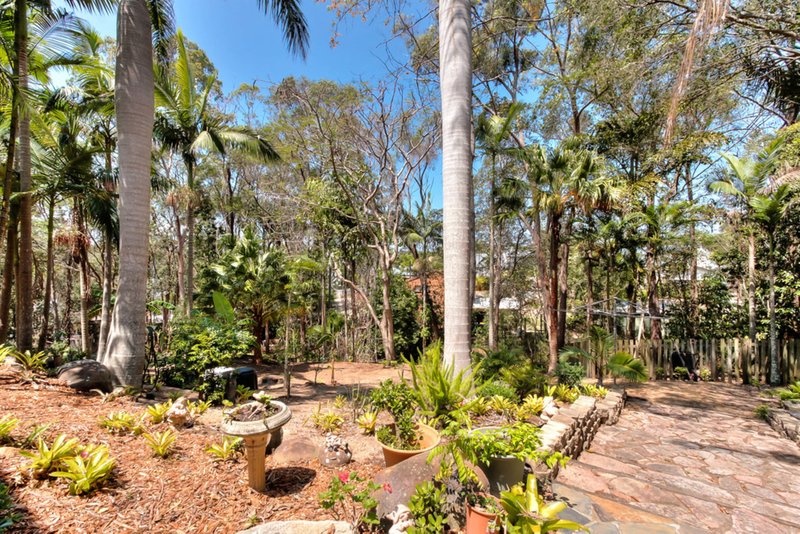 Photo - 2 Essex Close (Dorset Drive) , Springwood QLD 4127 - Image 19