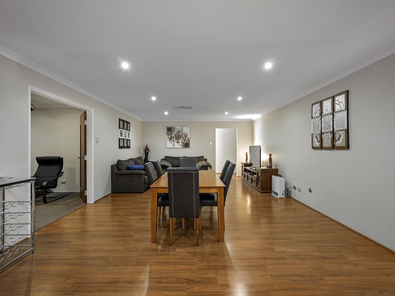 Photo - 2 Essie Street, Wandina WA 6530 - Image 3