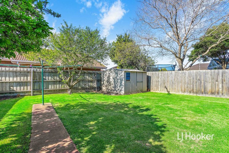 Photo - 2 Eva Court, Seabrook VIC 3028 - Image 20