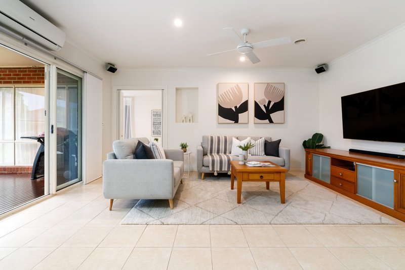 Photo - 2 Eve Close, Skye VIC 3977 - Image 8