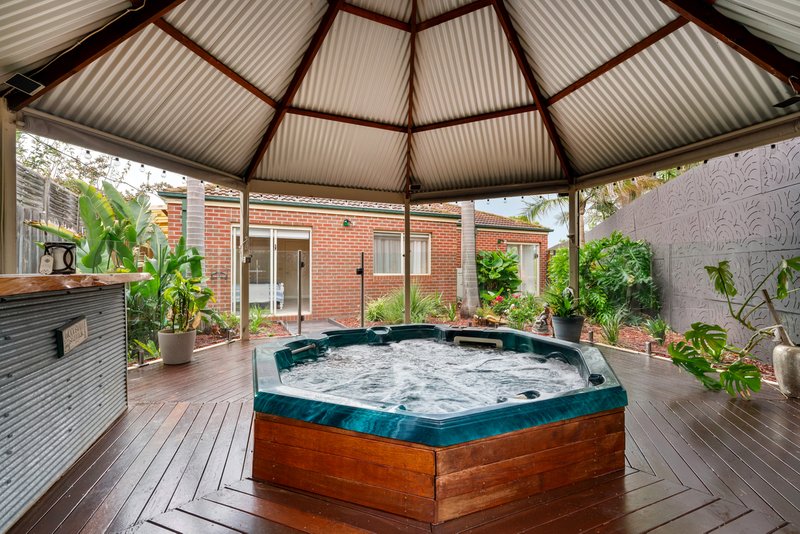 Photo - 2 Eve Close, Skye VIC 3977 - Image 18