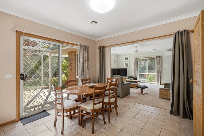 Photo - 2 Evelyn Court, Toolamba VIC 3614 - Image 3