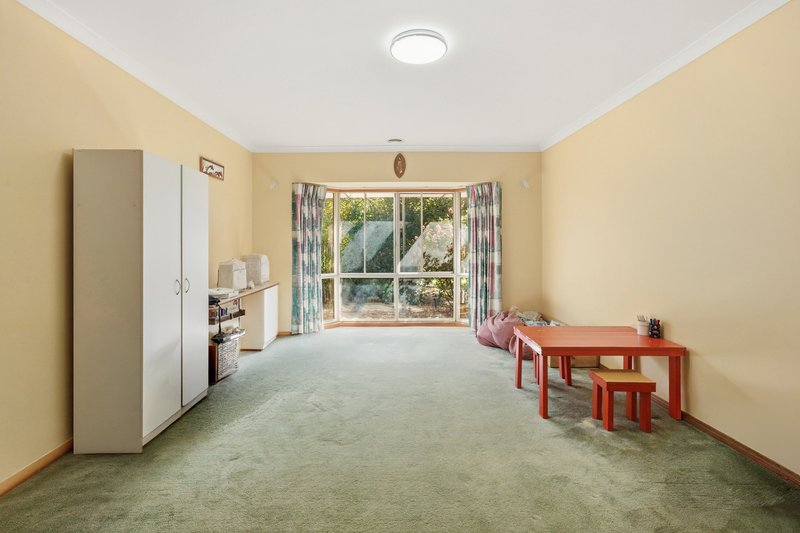 Photo - 2 Evelyn Court, Toolamba VIC 3614 - Image 12