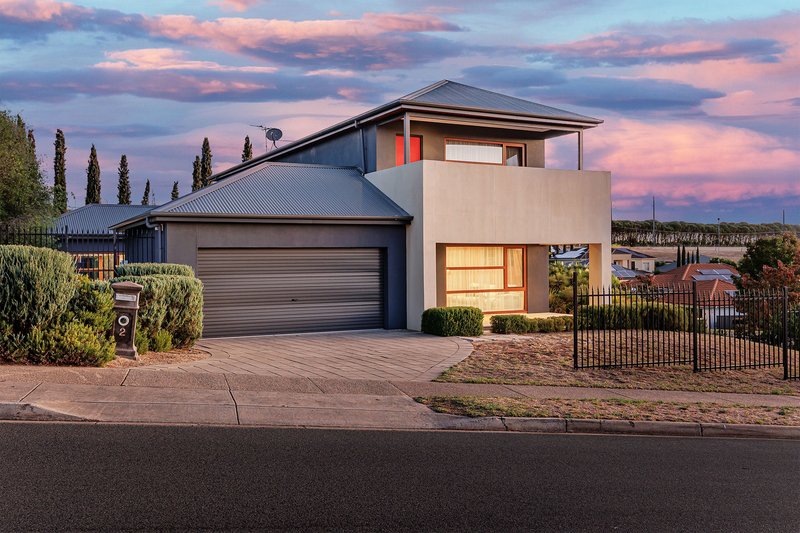 2 Evergreen Parade, Flagstaff Hill SA 5159