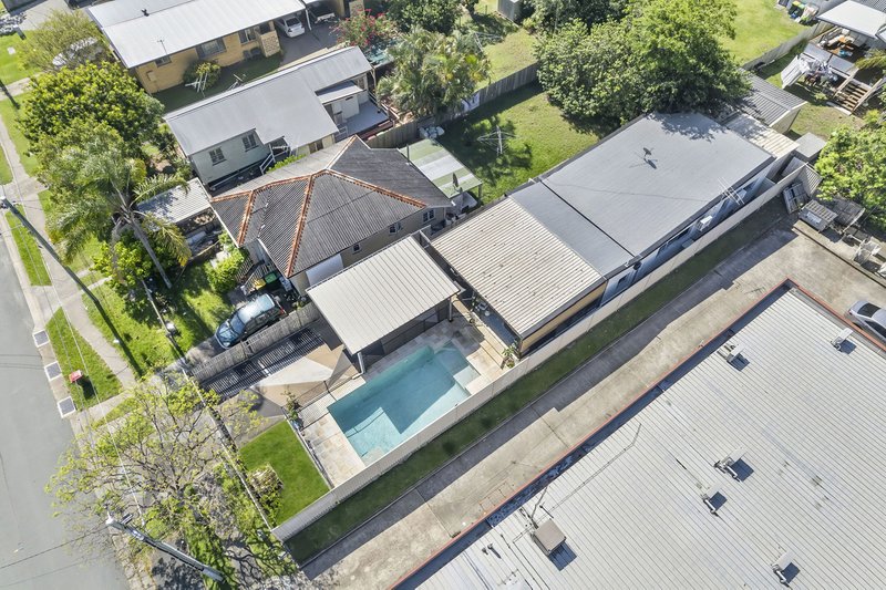 Photo - 2 Ewan Street, Margate QLD 4019 - Image 25