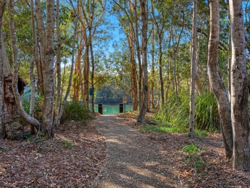 Photo - 2 Fantail Place, Twin Waters QLD 4564 - Image 19