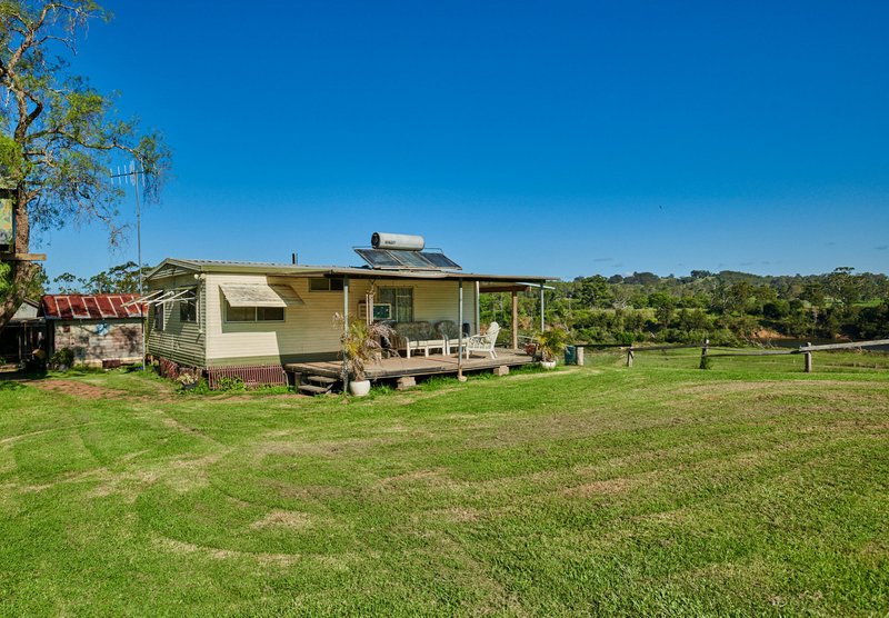 Photo - 2 Farquhar Street, Wingham NSW 2429 - Image 9