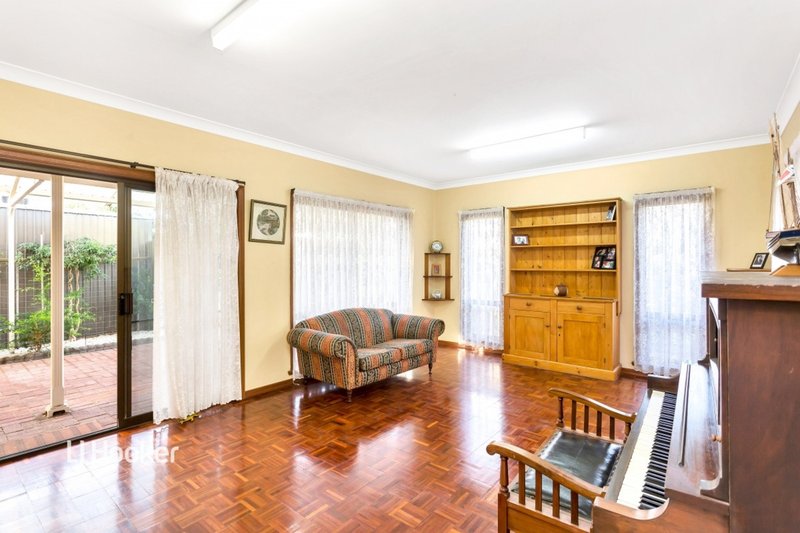 Photo - 2 Farringdon Street, Largs North SA 5016 - Image 8