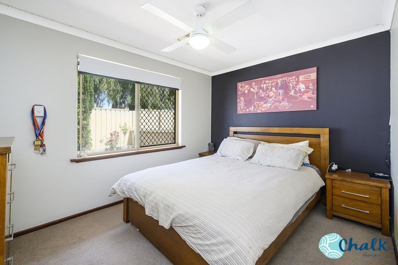 Photo - 2 Farrington Street, Warnbro WA 6169 - Image 22