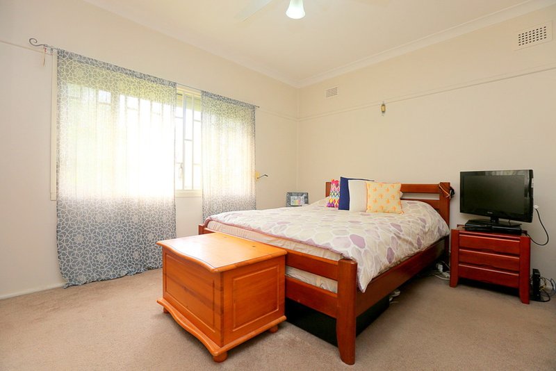 Photo - 2 Fenwick Street, Yagoona NSW 2199 - Image 5