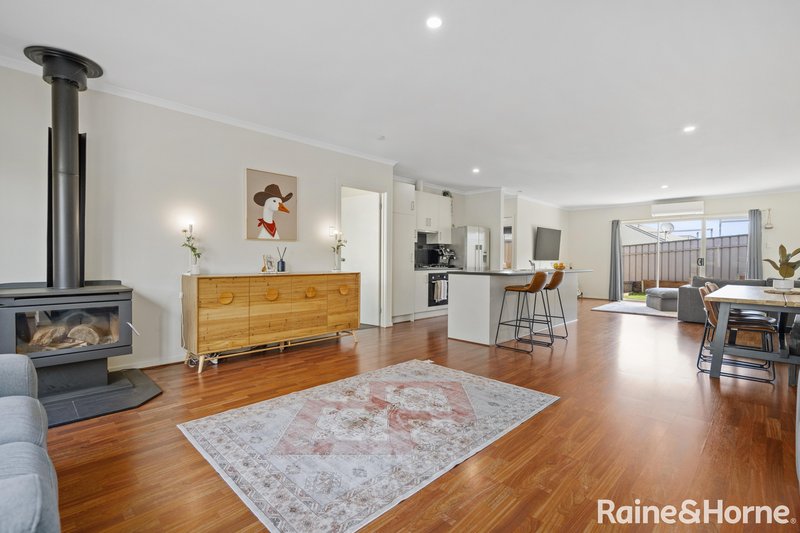 Photo - 2 Ferguson Road, Strathalbyn SA 5255 - Image 3