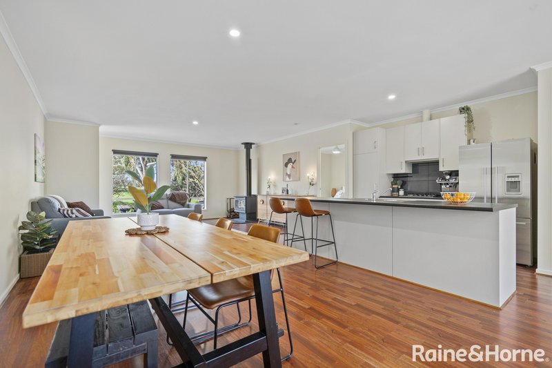 Photo - 2 Ferguson Road, Strathalbyn SA 5255 - Image 5