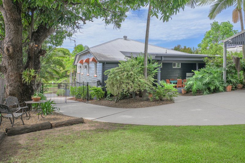 Photo - 2 Ferris Street, Gladstone Central QLD 4680 - Image 22