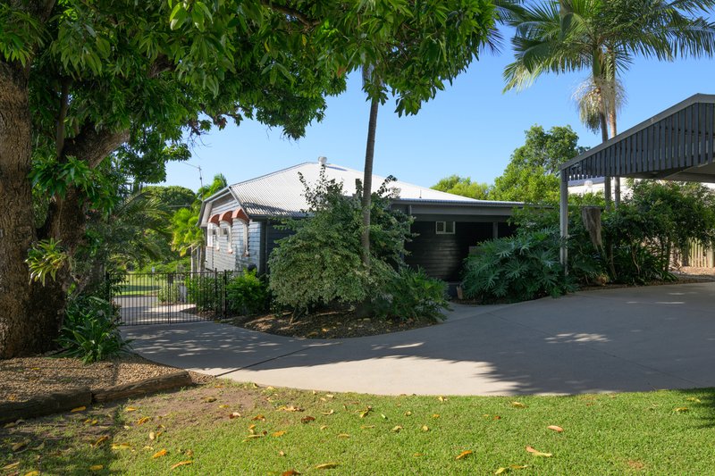 Photo - 2 Ferris Street, Gladstone Central QLD 4680 - Image 32