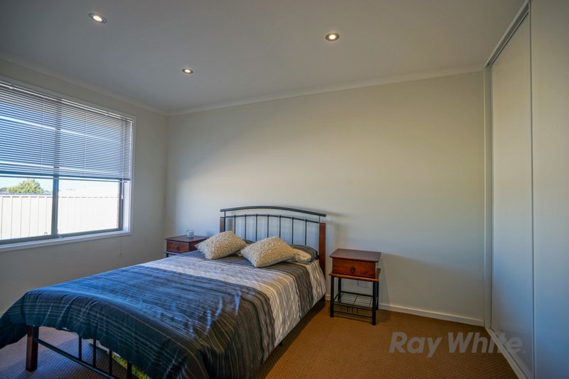 Photo - 2 Finlay Court, Moonta Bay SA 5558 - Image 11