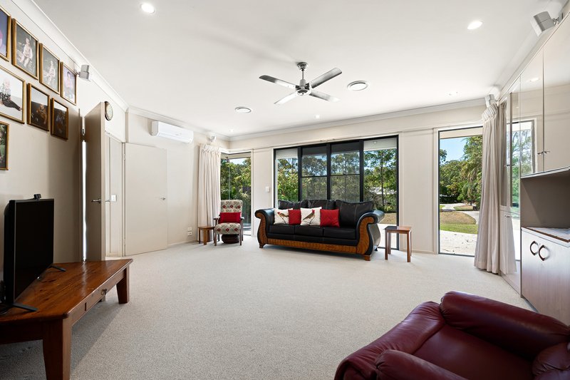 Photo - 2 Firetail Court, Tanawha QLD 4556 - Image 15