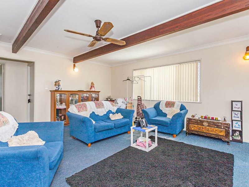 Photo - 2 First Avenue, Marsden QLD 4132 - Image 4