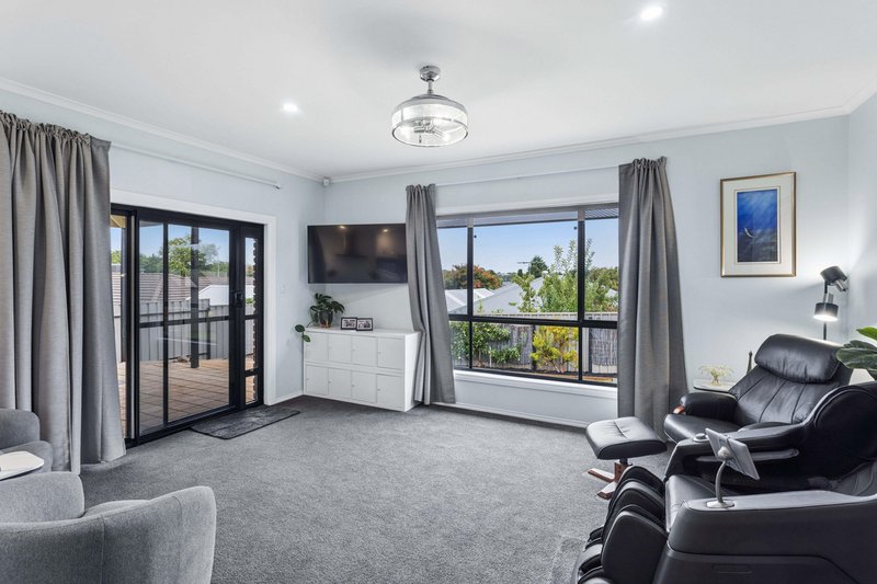 Photo - 2 Flame Tree Court, Greenwith SA 5125 - Image 18