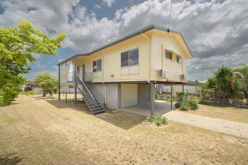 Photo - 2 Fletcher Street, West Gladstone QLD 4680 - Image 2