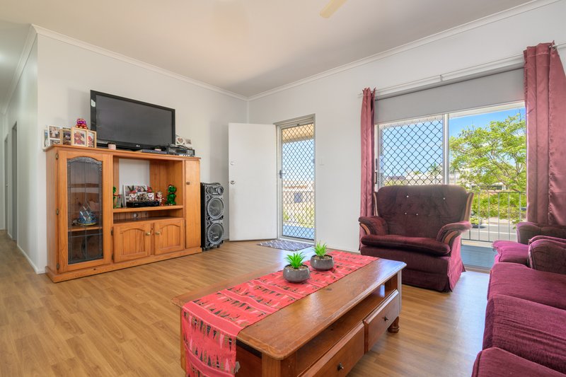 Photo - 2 Fletcher Street, West Gladstone QLD 4680 - Image 5