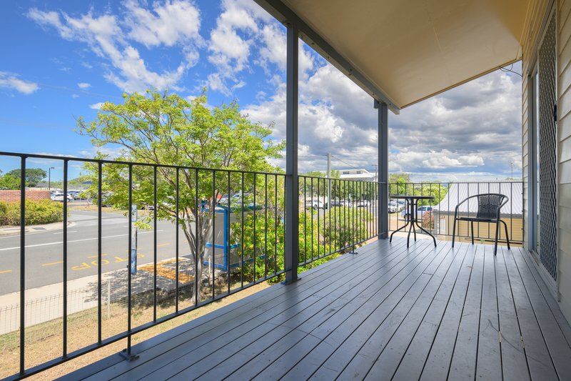 Photo - 2 Fletcher Street, West Gladstone QLD 4680 - Image 13