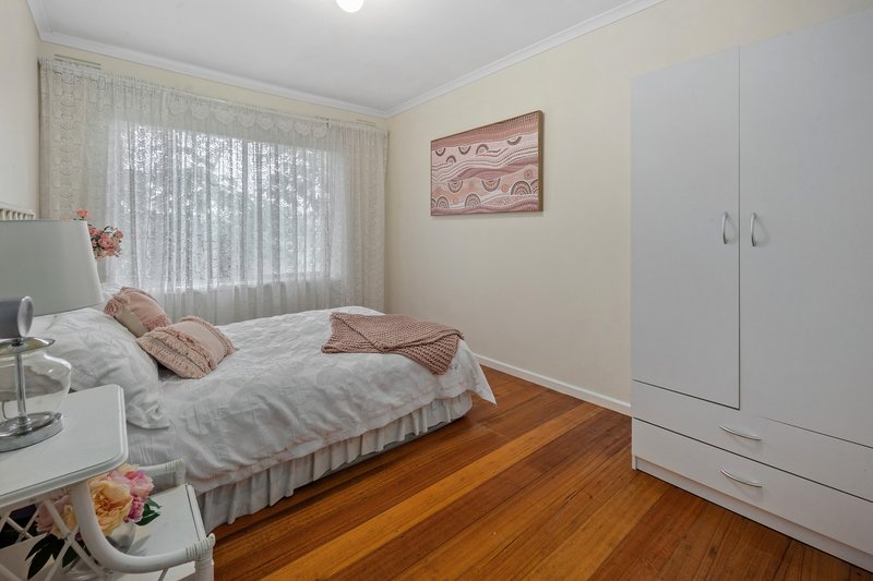 Photo - 2 Flinders Court, Lalor VIC 3075 - Image 6