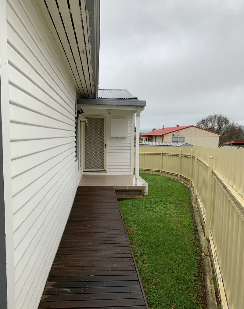 Photo - 2 Flinders Court, Tumut NSW 2720 - Image 10