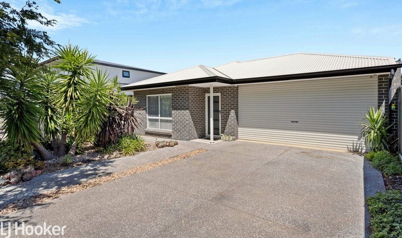 2 Flinders Road, Hillcrest SA 5086