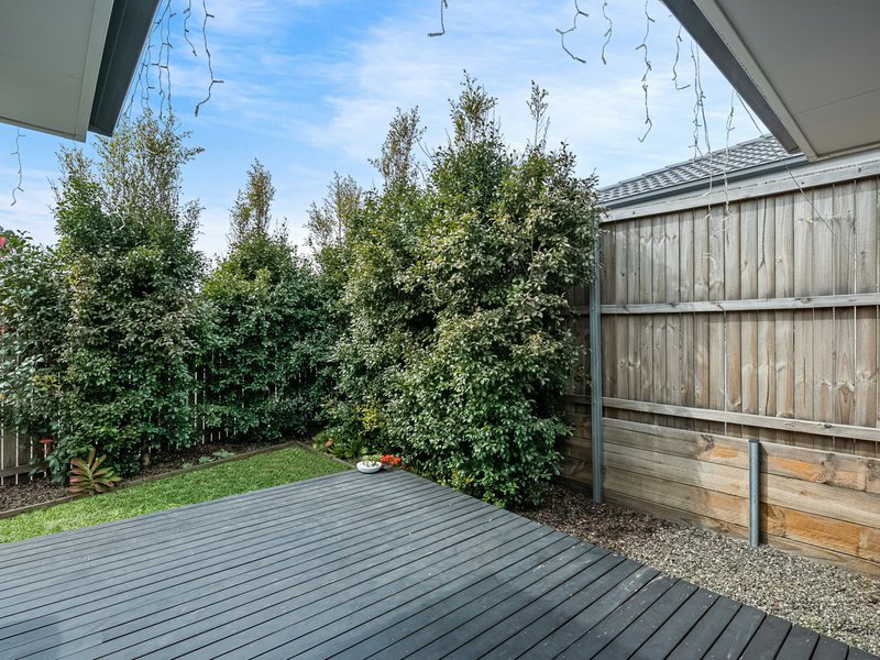 Photo - 2 Ford Avenue, Mount Hutton NSW 2290 - Image 6