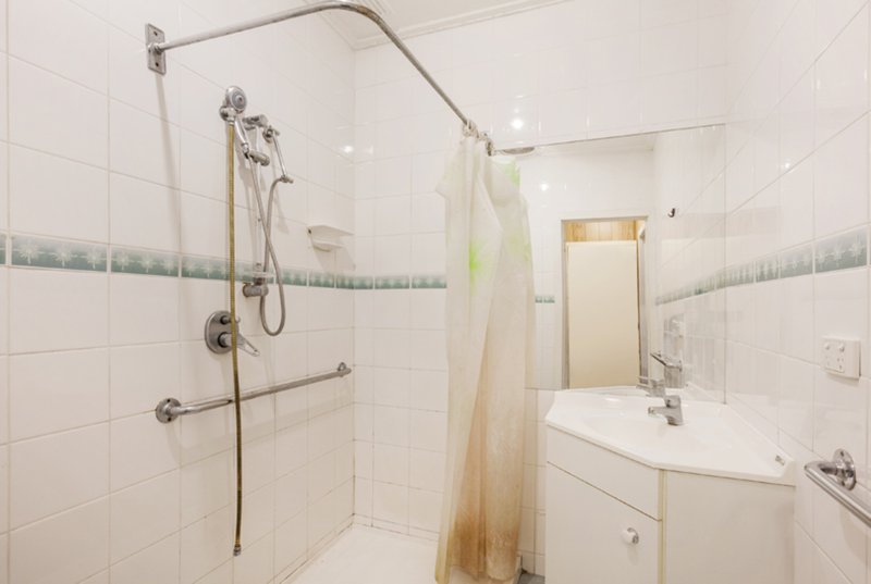 Photo - 2 Fordham Road, Reservoir VIC 3073 - Image 6