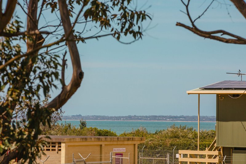 Photo - 2 Foreshore Road, Balnarring Beach VIC 3926 - Image 17