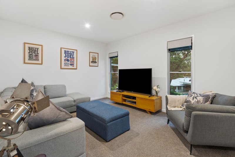 Photo - 2 Forest Edge Drive, Cornubia QLD 4130 - Image 7