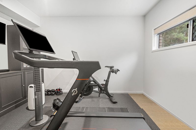 Photo - 2 Forest Edge Drive, Cornubia QLD 4130 - Image 15