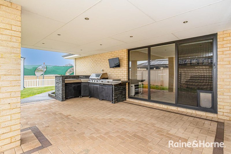 Photo - 2 Fortesse Place, Australind WA 6233 - Image 20