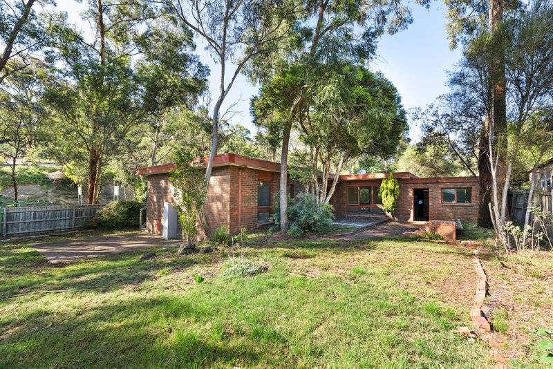 2 Fossickers Way, Warrandyte VIC 3113