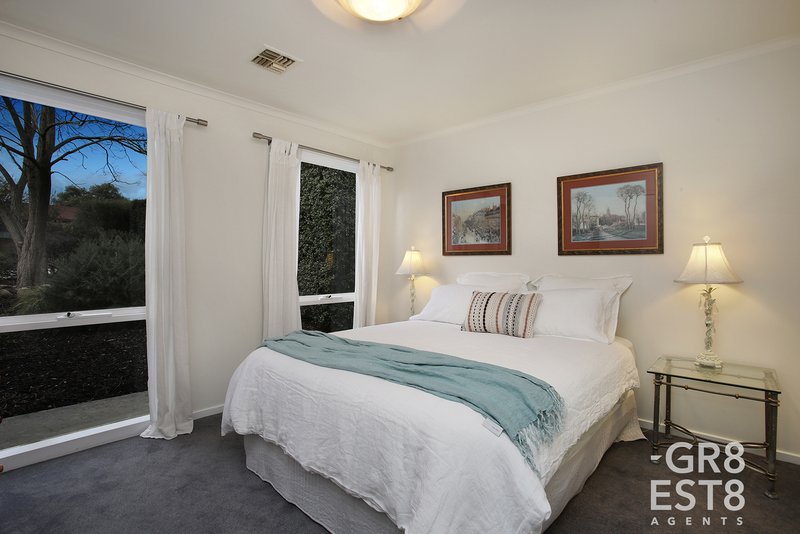 Photo - 2 Francis Court, Narre Warren VIC 3805 - Image 5