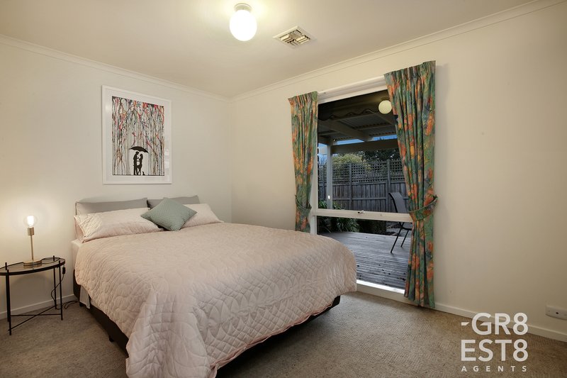 Photo - 2 Francis Court, Narre Warren VIC 3805 - Image 7