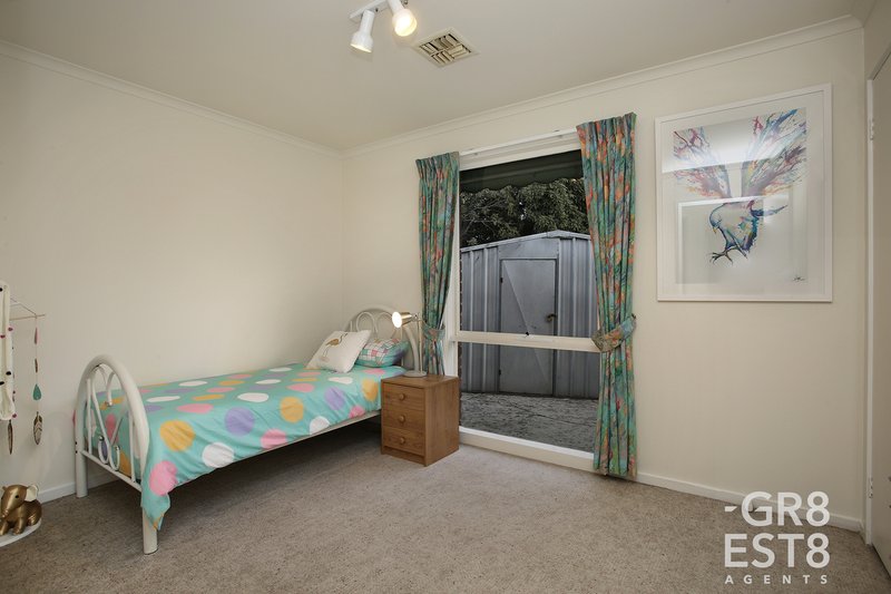 Photo - 2 Francis Court, Narre Warren VIC 3805 - Image 8