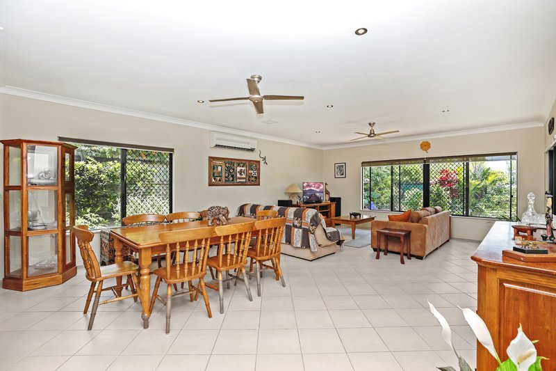 Photo - 2 Franklin Close, Clifton Beach QLD 4879 - Image 6