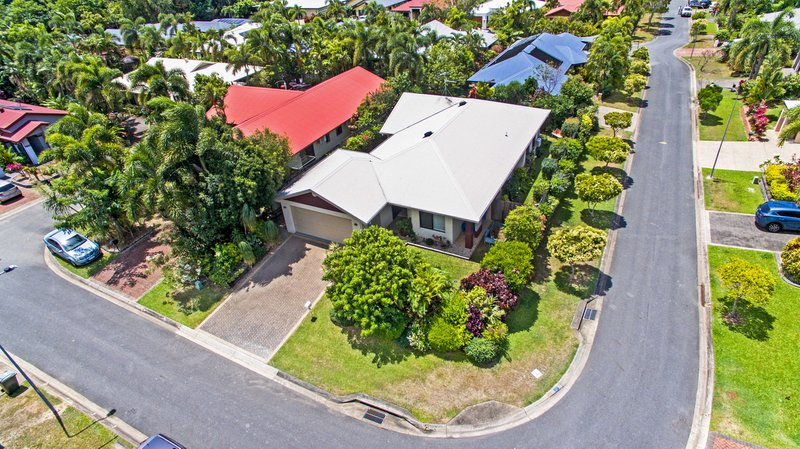 Photo - 2 Franklin Close, Clifton Beach QLD 4879 - Image 19