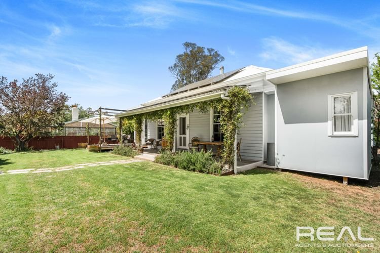 Photo - 2 Frederick Place, Auburn SA 5451 - Image 2