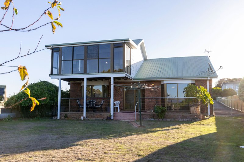 Photo - 2 Frederick Street, Hawley Beach TAS 7307 - Image 1